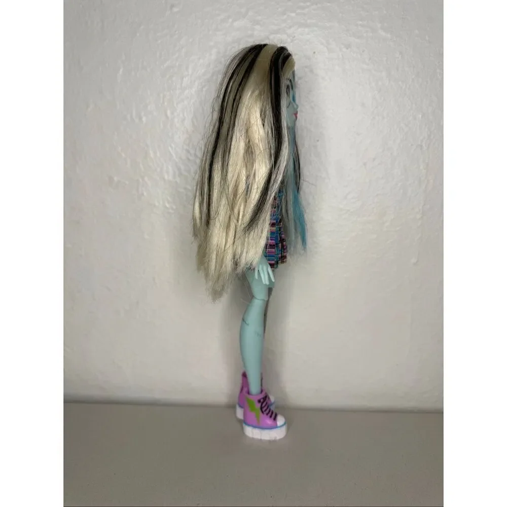 Monster High Frankie Stein Fashion Doll‎ Clothing & Shoes